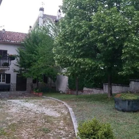 Semesterbostad Casa Con Giardino