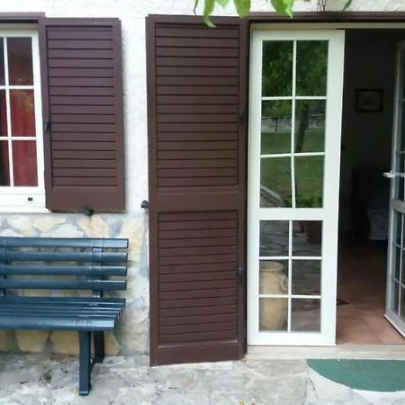 Casa Con Giardino *