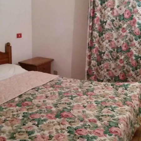 Casa Con Giardino