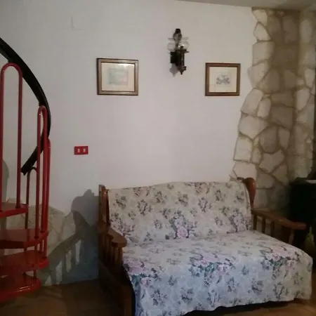 Casa Con Giardino * Pescasseroli