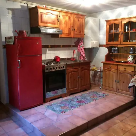 Casa Con Giardino Semesterbostad *