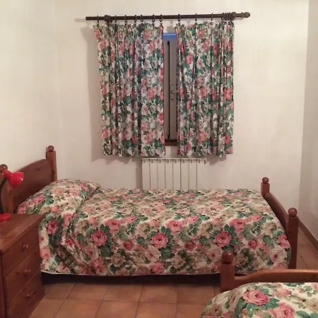 Semesterbostad Casa Con Giardino