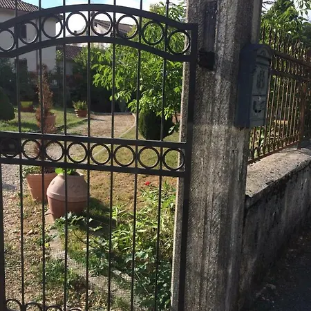 Semesterbostad Casa Con Giardino *